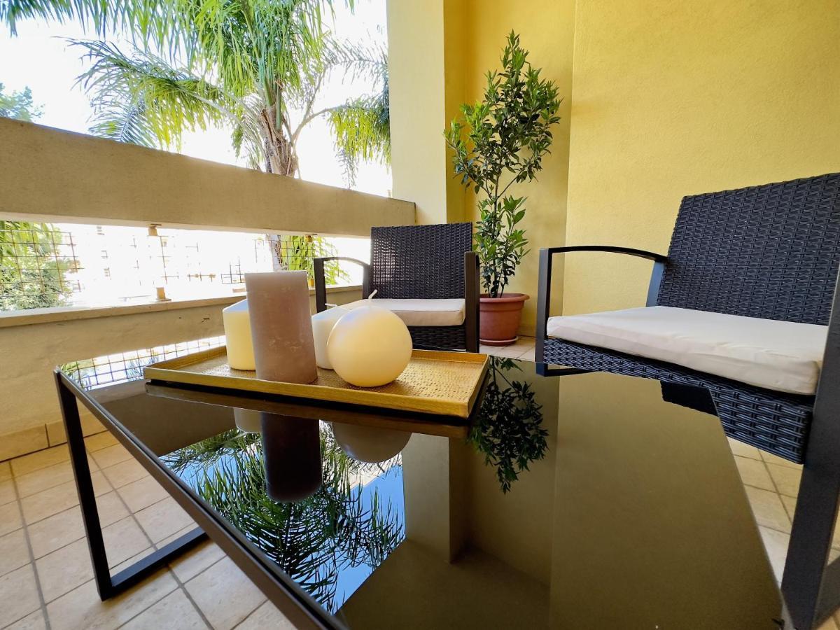 Salento Sweet Home - Obelisco Luxury Apartment Lecce Extérieur photo