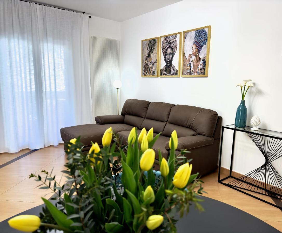 Salento Sweet Home - Obelisco Luxury Apartment Lecce Extérieur photo